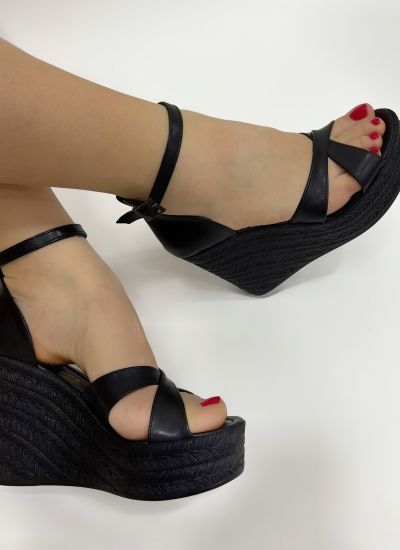 Women sandals E345 - BLACK