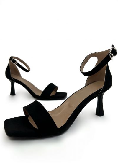 Women sandals O012 - BLACK