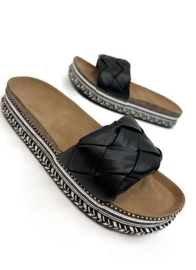 Women Slippers and Mules O029 - BLACK