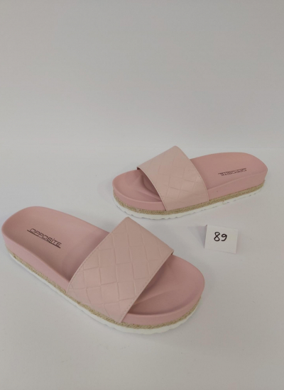 Women Slippers and Mules LP065616