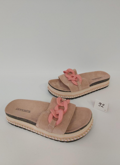 Women Slippers and Mules LP066201