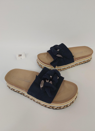 Women Slippers and Mules LP065043