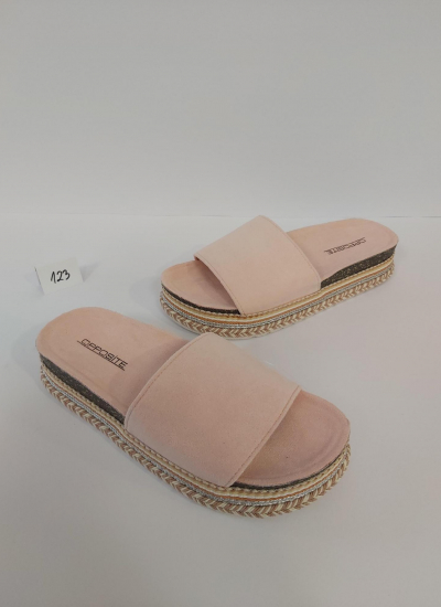 Women Slippers and Mules LP065628