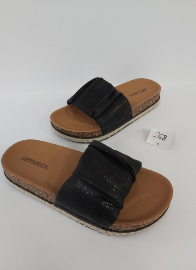 Women Slippers and Mules LP065708