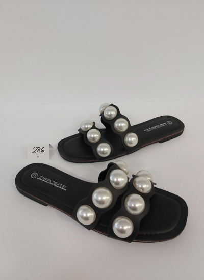 Women Slippers and Mules LP055319