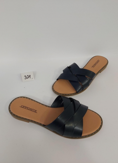 Women Slippers and Mules LP065601