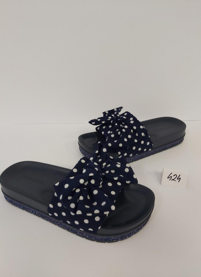 Women Slippers and Mules LP065707