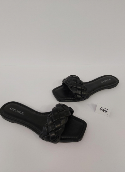 Women Slippers and Mules LP065603