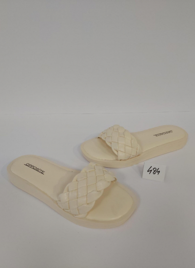 Women Slippers and Mules LP065622