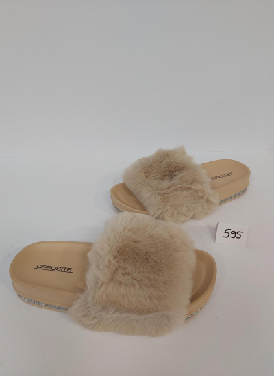 Women Slippers and Mules LP065715