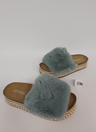 Women Slippers and Mules LP065403