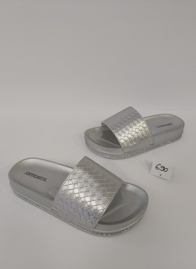 Women Slippers and Mules LP055705