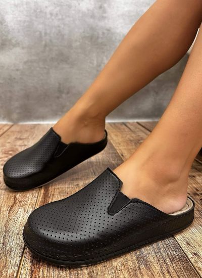 Plain color women clogs E435 - BLACK