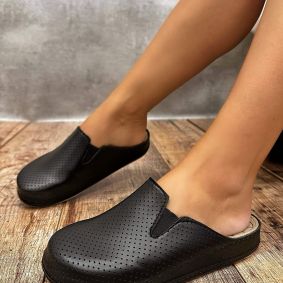 Plain color women clogs E435 - BLACK