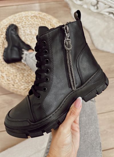 Women half boots E587 - BLACK