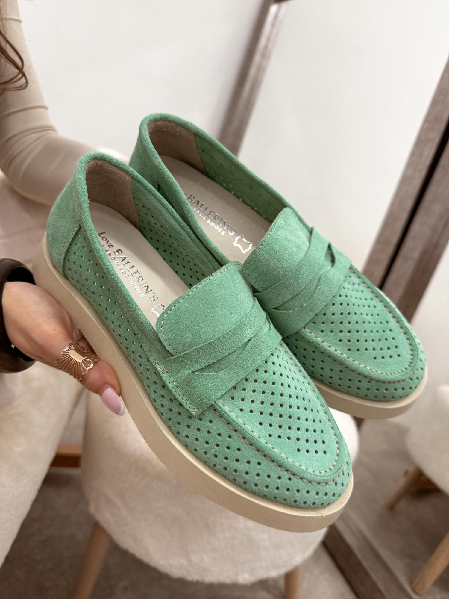 women mint green dress shoes Ygkuhd Women's Spring Candy Colored Flats Metal Buckle Loafers Soft Faux Leather Padded Insole Casual Shoes for Daily,Mint Green_8.5