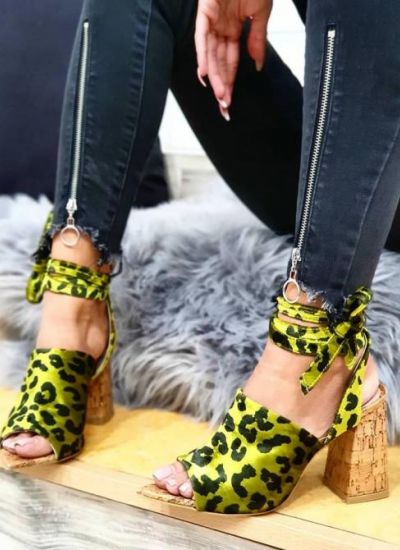 LEOPARD SPIKE SANDALS LACE UP WITH THICK HEEL - GREEN / BLACK 