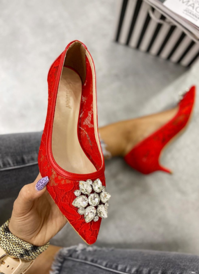LACE STILETTO SHOES WITH BROOCH - RED