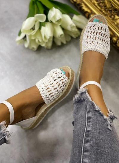 KNITTED JUTE SANDALS - WHITE
