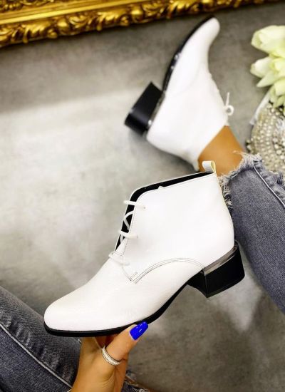 HIGH ANKLE LACE UP SHOES WITH LOW BLOCK HEEL - WHITE