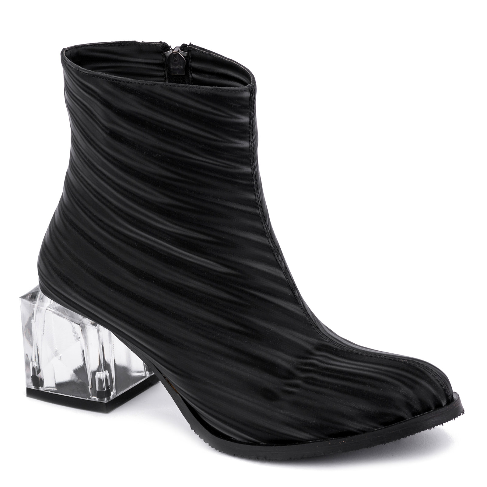ANKLE BOOTS WITH CLEAR BLOCK HEEL - BLACK