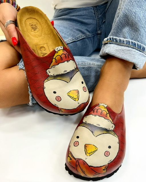 Patterned women clogs A070 - PENGUIN - RED