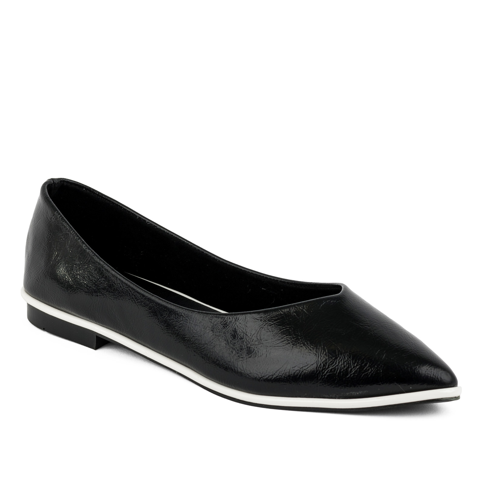 PATENT POINTED FLATS - BLACK