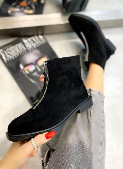 VELOUR ANKLE BOOTS WITH ZIPPER AND LOW BLOCK HEEL - BLACK