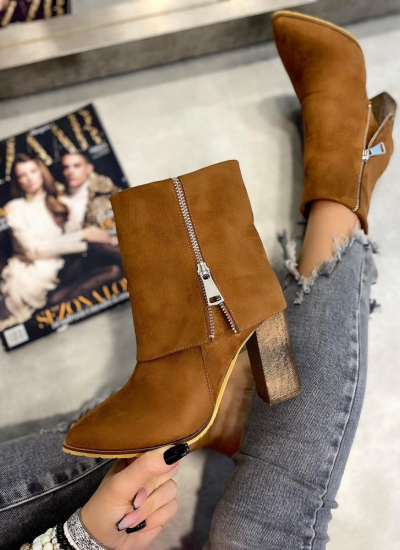 VELOUR ANKLE BOOTS WITH ZIPPER AND BLOCK HEEL - CAMEL
