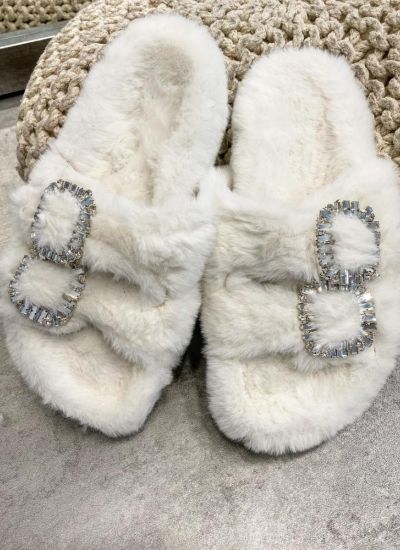 FLUFFY SLIPPERS WITH ZIRCONS - WHITE