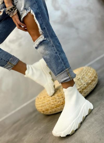 STRETCH PULL ON SNEAKERS - WHITE