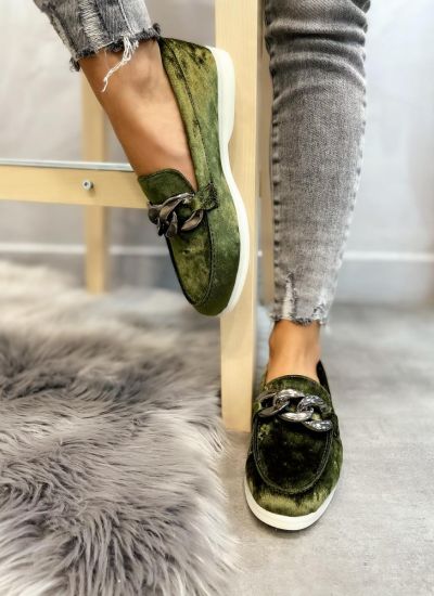 PLUSH MOCCASINS WITH CHAIN - GREEN