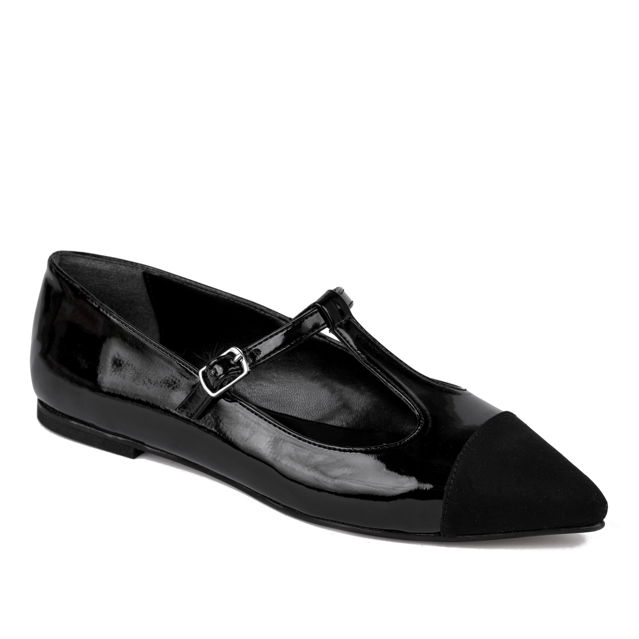 PATENT POINTED FLATS WITH BELT - BLACK