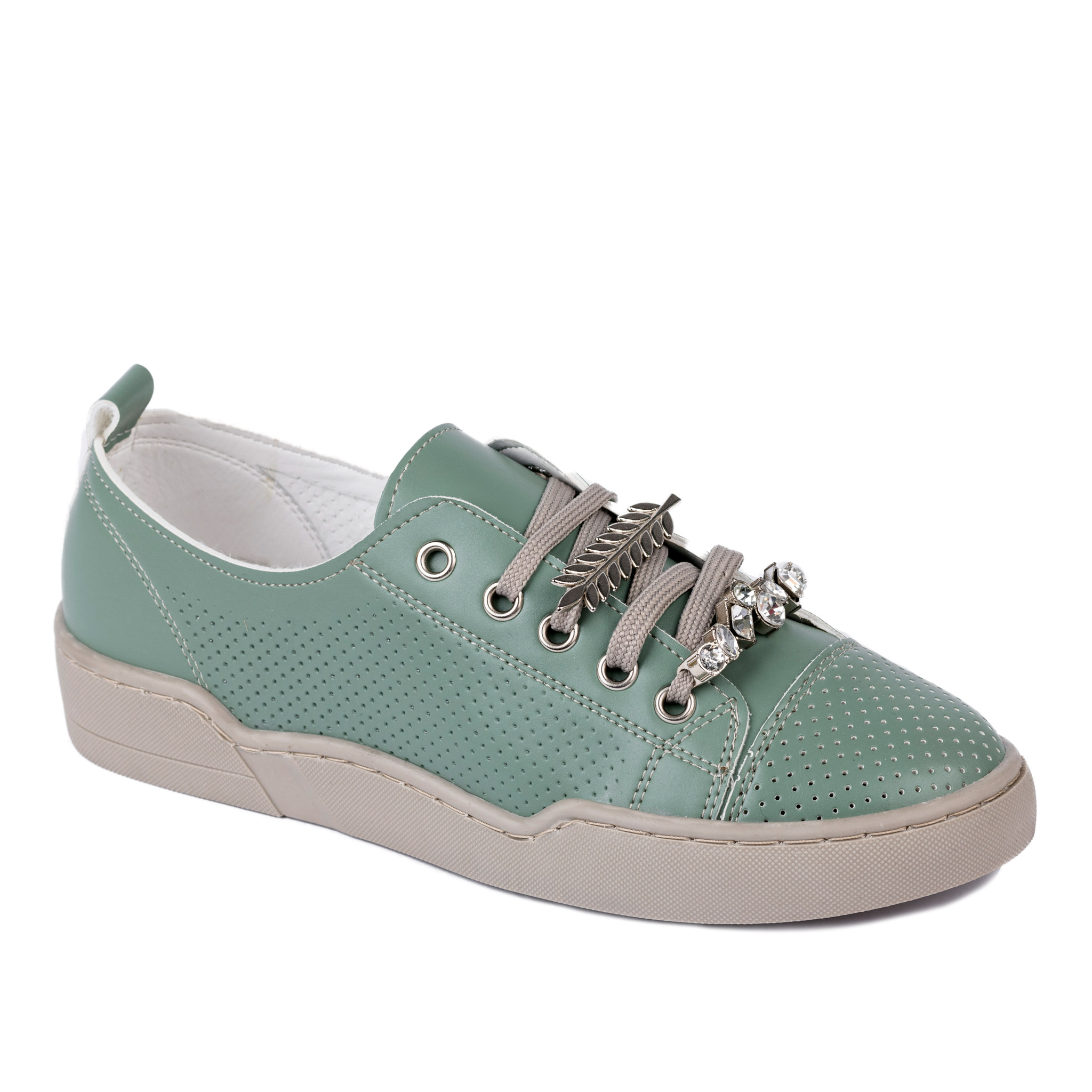 SHALLOW SNEAKERS WITH ORNAMENTS - GREEN