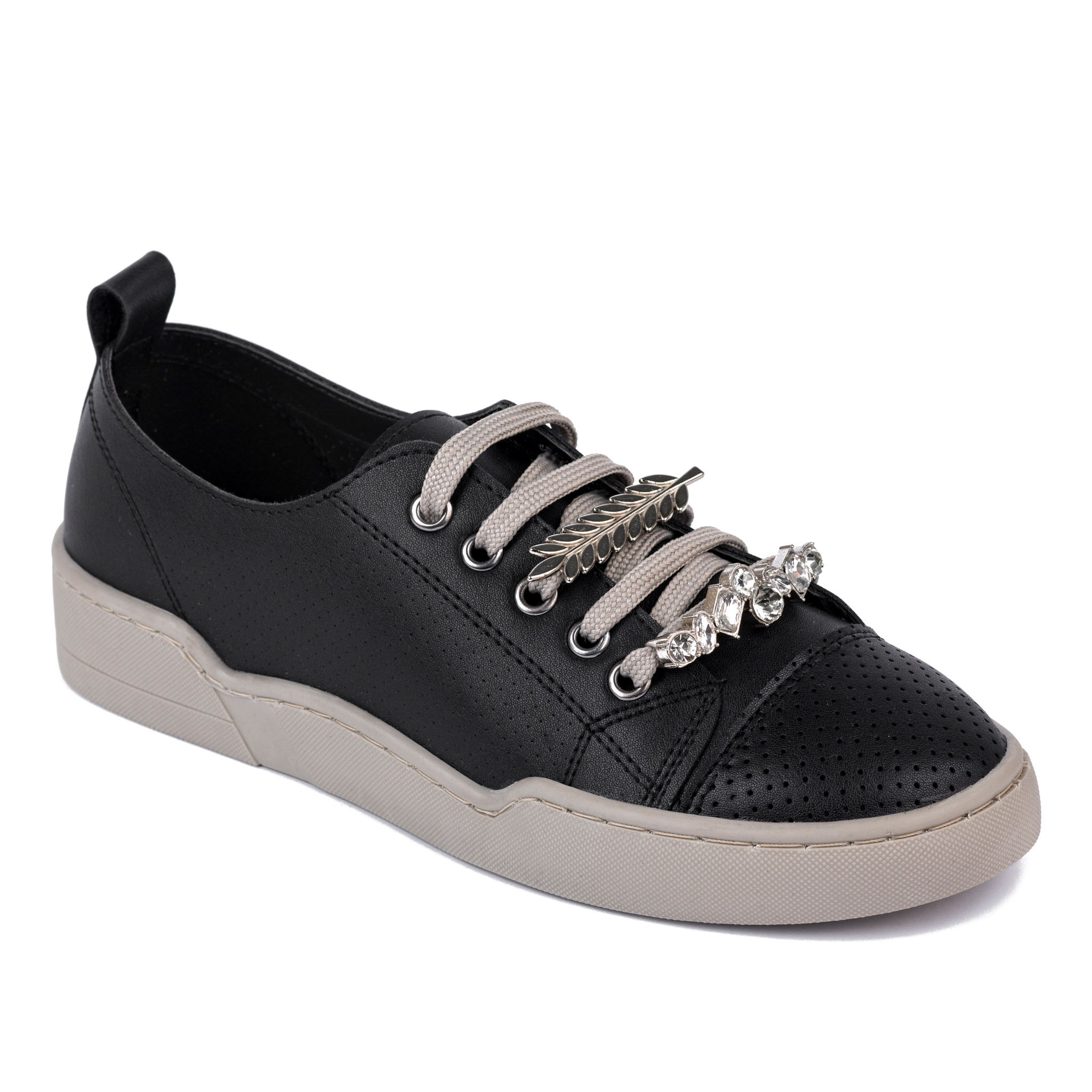 SHALLOW SNEAKERS WITH ORNAMENTS - BLACK