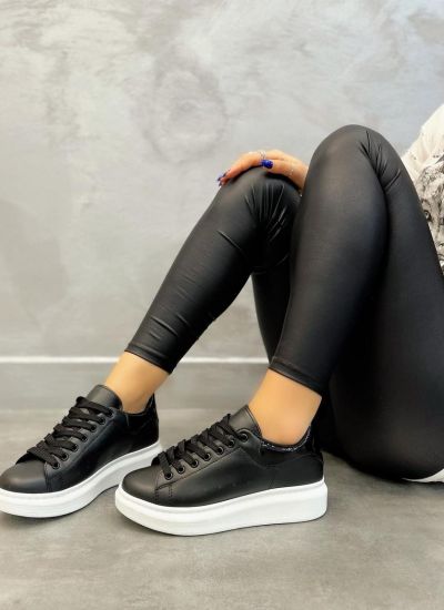 HIGH SOLE SNEAKERS - BLACK