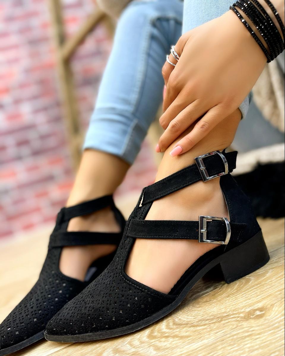 ankle belt shoes