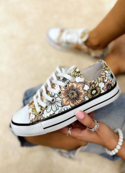 SNEAKERS WITH FLOWER PRINT - WHITE